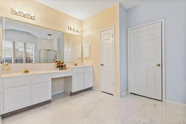 6419 Sutter Park Ln — Photo 11