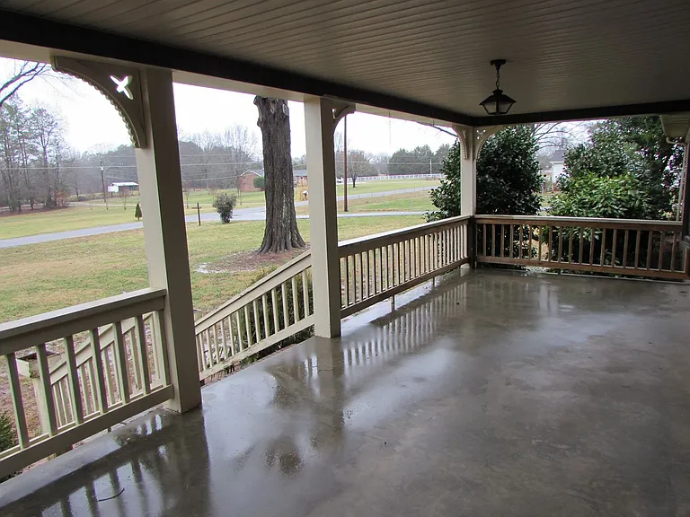 2725 Sloop Rd — Photo 11