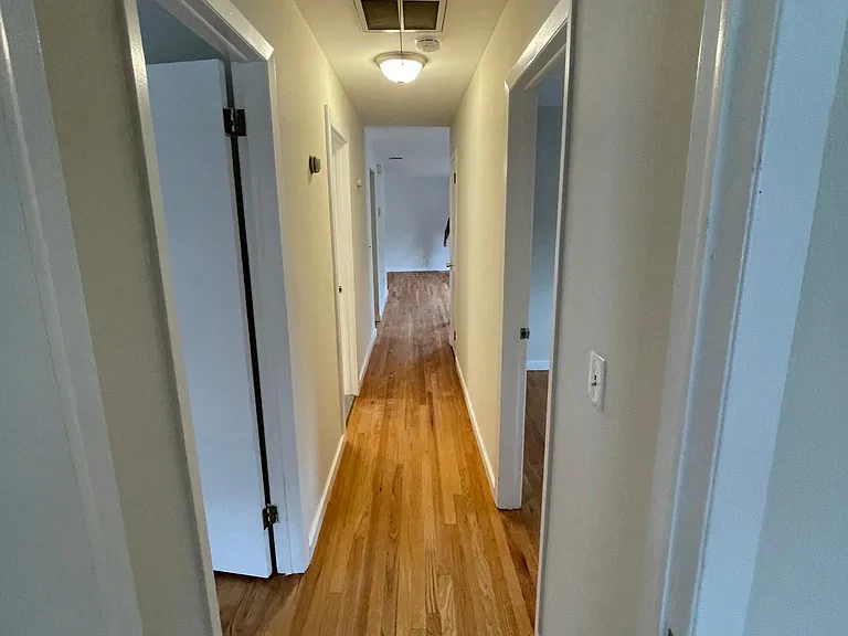 1533 Saint Georges Ave #2 — Photo 12