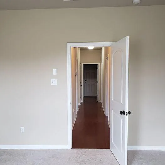 102 Sabine Dr — Photo 14