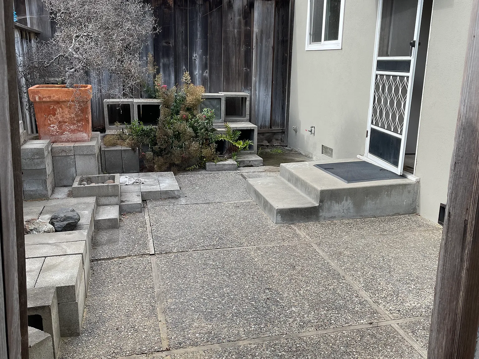 606 Central Ave — Photo 1