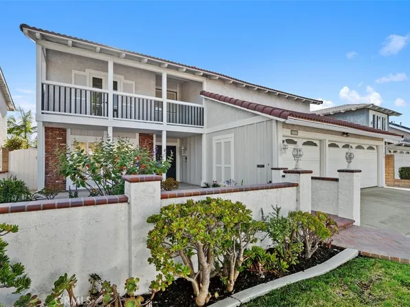 2310 N Linwood St, Santa Ana, CA 92705