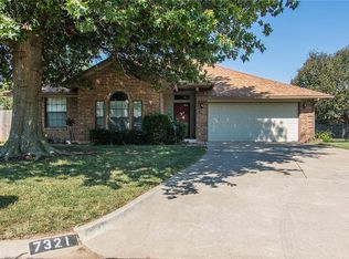 7321 Louisburg Dr, Oklahoma City, OK 73162