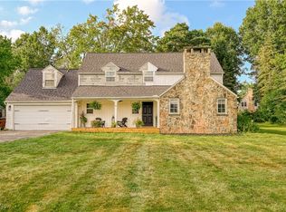 119 E Garfield Rd, Aurora, OH 44202