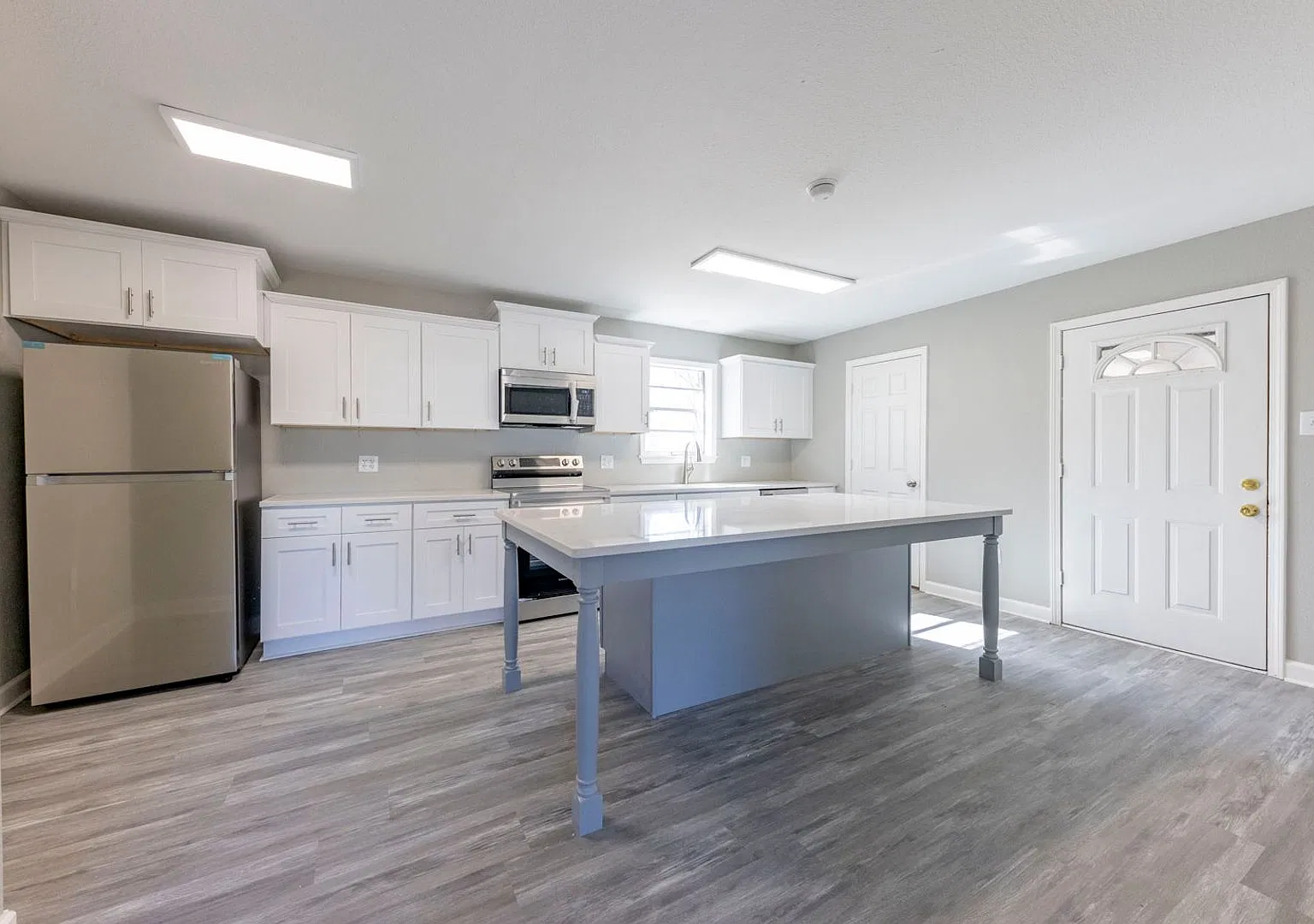 1809 W Center Ave. Searcy, AR. — Photo 2