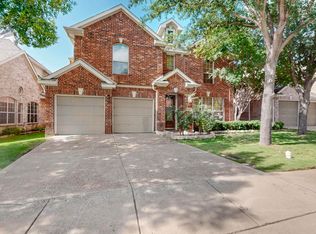 1343 Valley Vista Dr, Irving, TX 75063