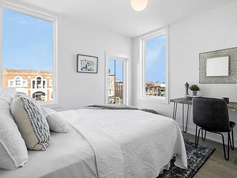Brand New Luxury West Philly Apartments — Photo 45