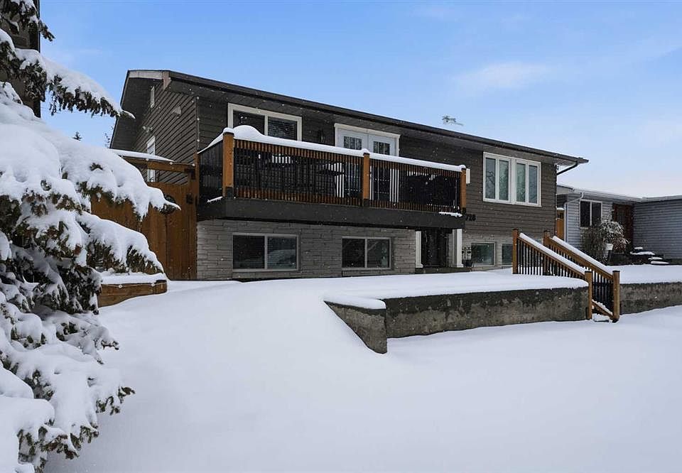 1st image of 4728 S Rundlehorn Dr NE