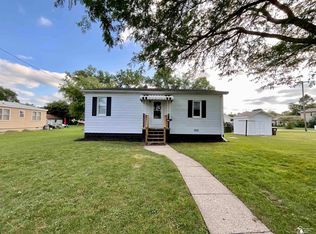 904 E 9th St, Monroe, MI 48161