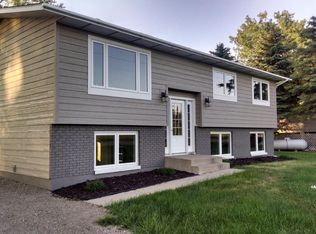 33152 Mac Cir, Dent, MN 56528