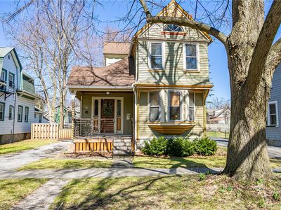 66 Linden St, Rochester, NY, 14620
