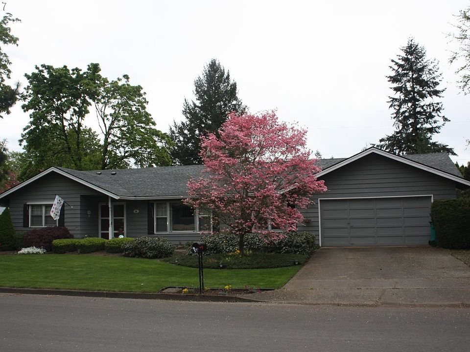 1st image of 617 SE 99th Ave