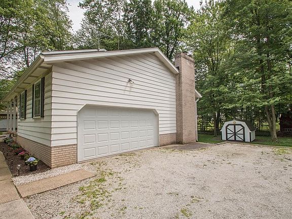 4th image of 164 Forestwood Dr
