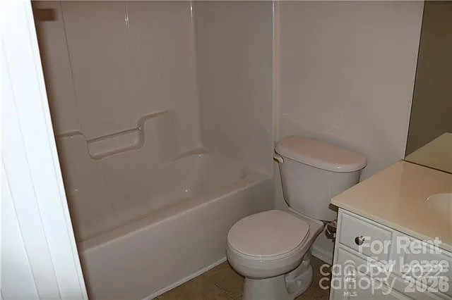 8115 Kincaid Ct — Photo 18