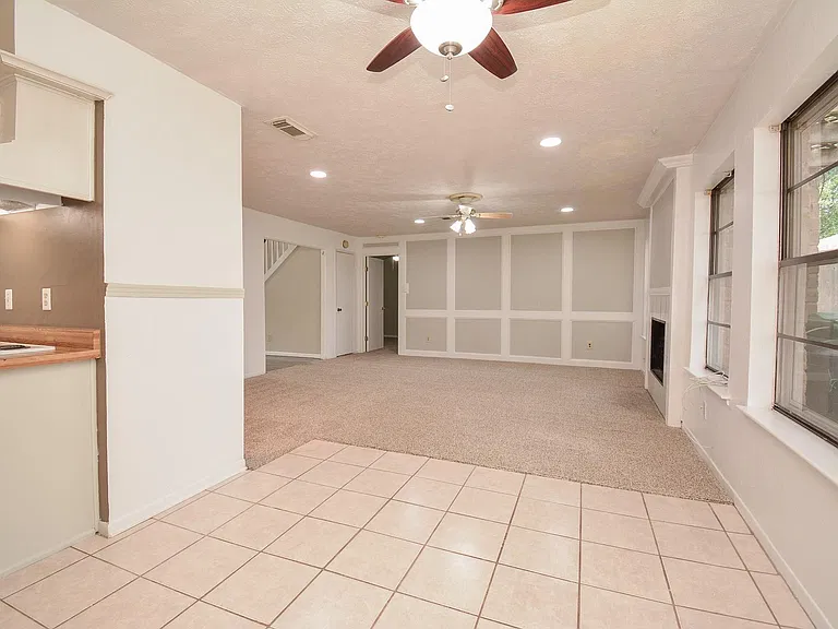 21318 Park Valley Dr — Photo 24