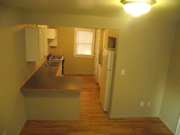 5th image of 373 E Saratoga Ave
