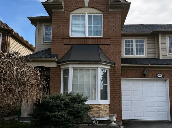 128 Sweetwood Cir, Brampton, ON L7A 2S2