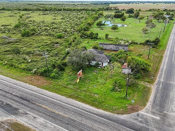 3rd image of 25 County Road 242