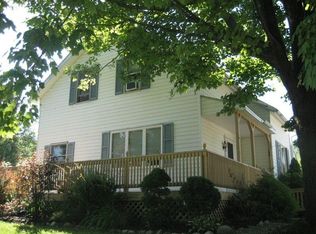 5763 E Lake Rd, Erie, PA 16511