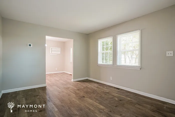 400 E Richardson St — Photo 4