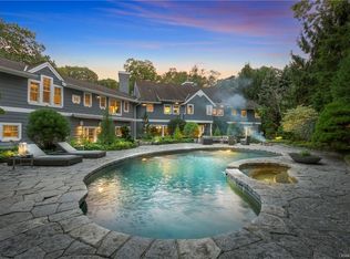 11 Meadow Ln, Purchase, NY 10577