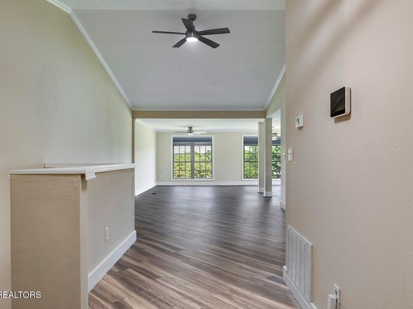310 Dilegwa Way, Loudon, TN 37774