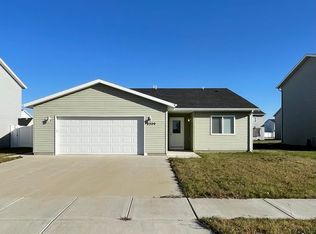 3300 15th St NW, Minot, ND 58703