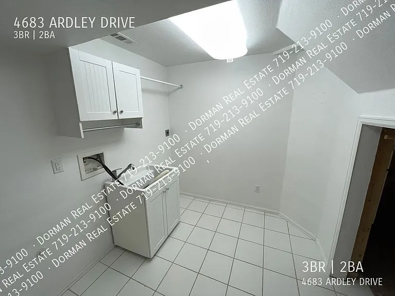 4683 Ardley Dr — Photo 16