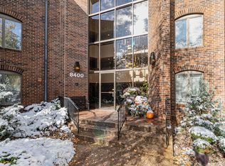 8400 Pennsylvania Rd APT 324, Bloomington, MN 55438