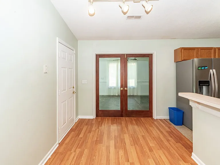 3347 Walter Dr — Photo 98