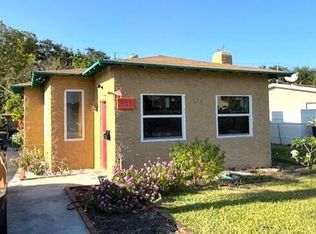 521 E Lakewood Rd, West Palm Beach, FL 33405