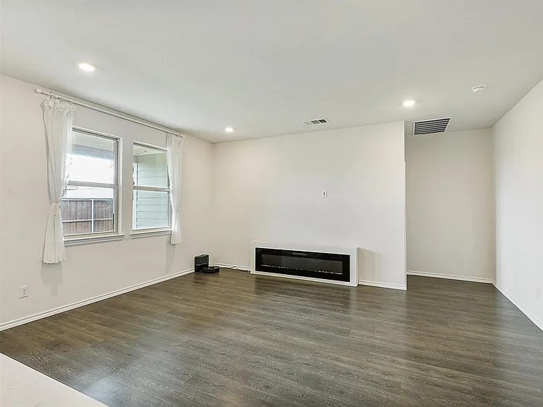 11340 Pecan Creek Dr — Photo 6