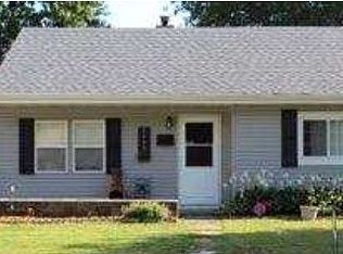 2009 Chestnut Ave, Sterling, IL 61081