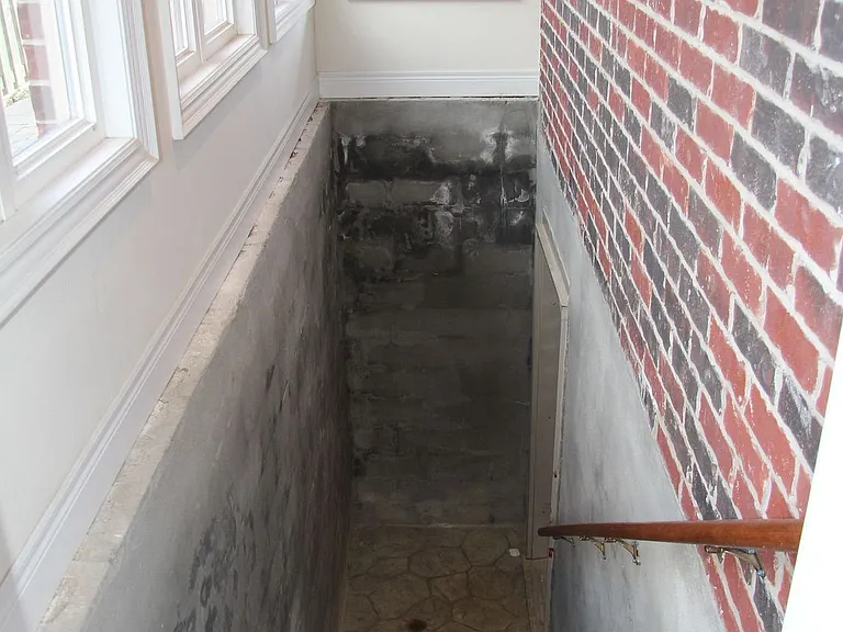 7 Compton Cres #BASEMENT — Photo 21