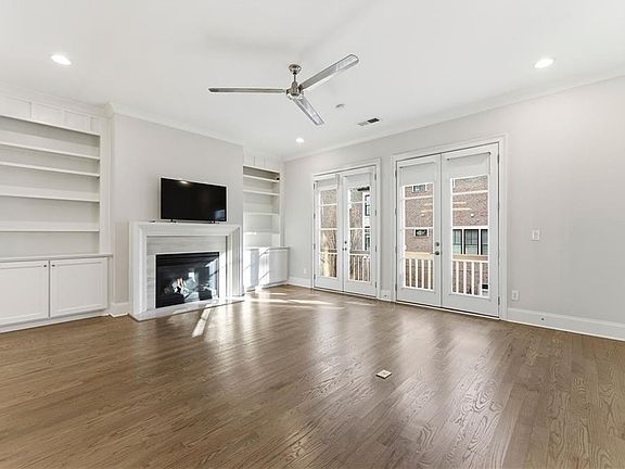 5th image of 2131 Bellrick Rd NW