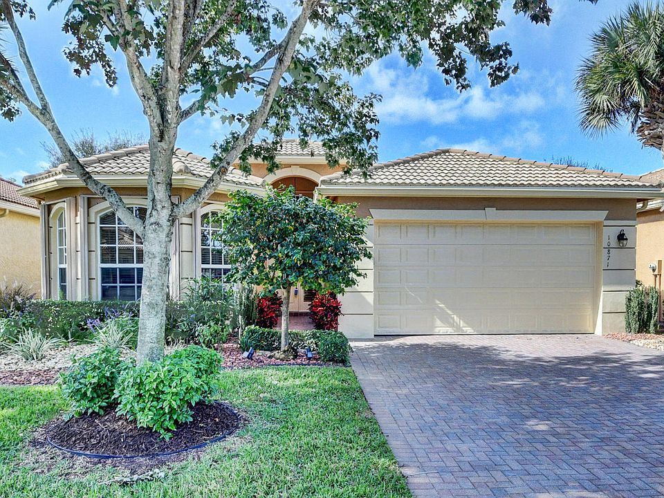 1st image of 10871 Summerville Way