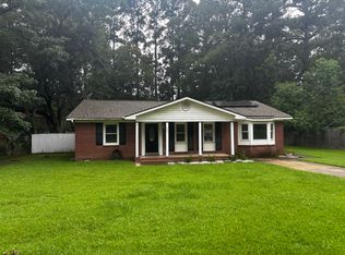 403 Forest Cir, Summerville, SC 29483