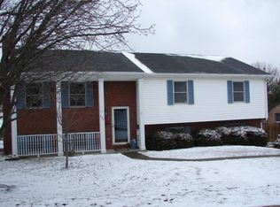 204 Bryon Ave, Berea, KY 40403