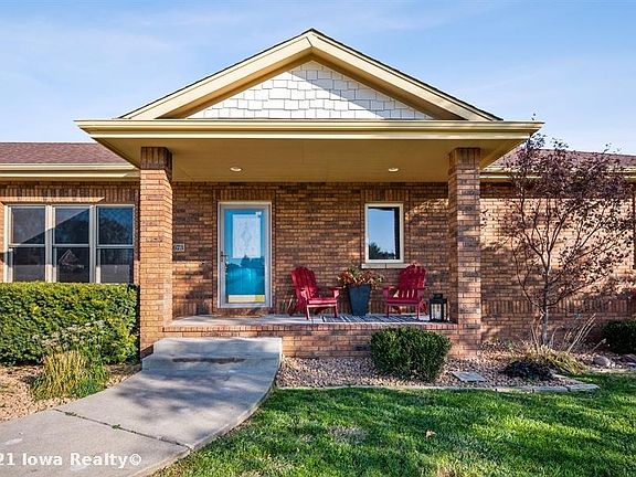 2nd image of 6673 NE Berwick Dr