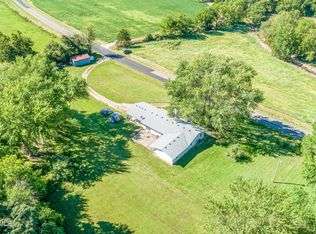 1054 Highway K, Chamois, MO 65024