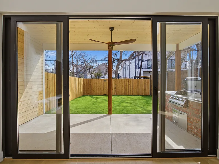 4222 Munger Ave — Photo 19