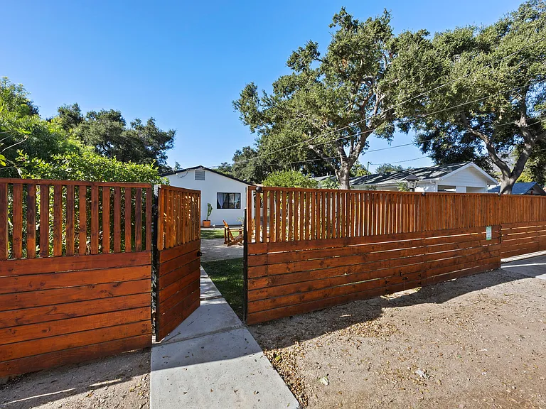 251 N Encinal Ave — Photo 29