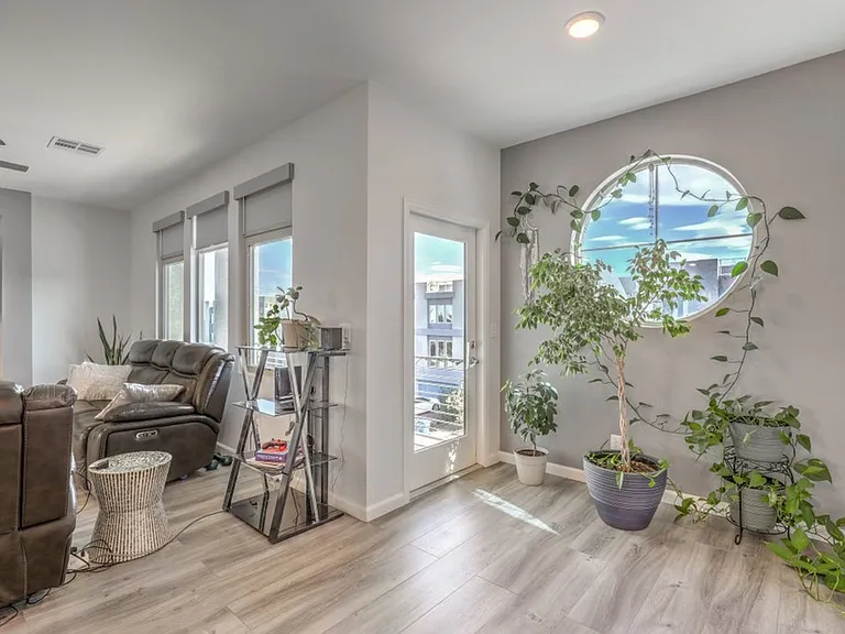 8086 Misty Canyon Ave — Photo 16