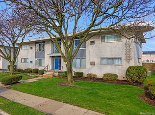 4820 Briarwood Ave APT 4, Royal Oak, MI 48073