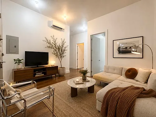 1487 Broadway #1A Photo 1