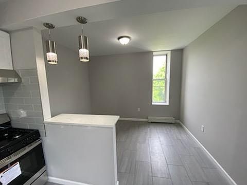 3rd image of 99 Murray Ave #3R