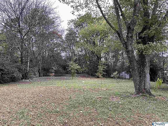 2nd image of 2700 Monticello Dr NW