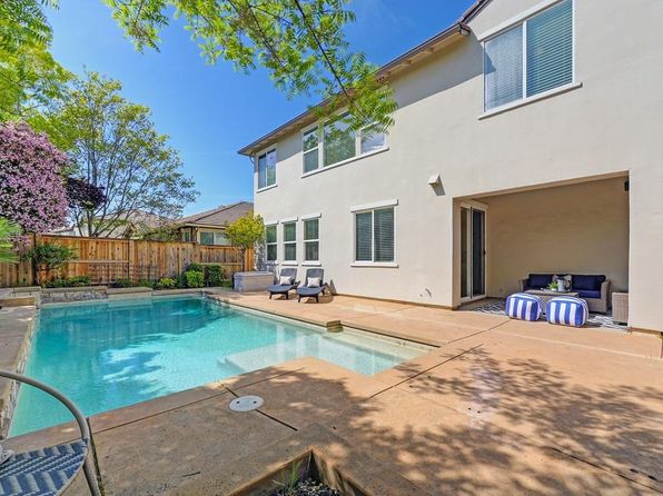 1216 Scheidegger Cir, Folsom, CA 95630