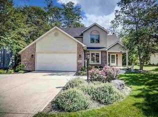 10818 Smokey Ridge Pl, Fort Wayne, IN 46818