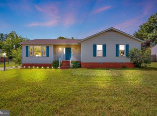 7102 Sharon Rd, Fredericksburg, VA 22407